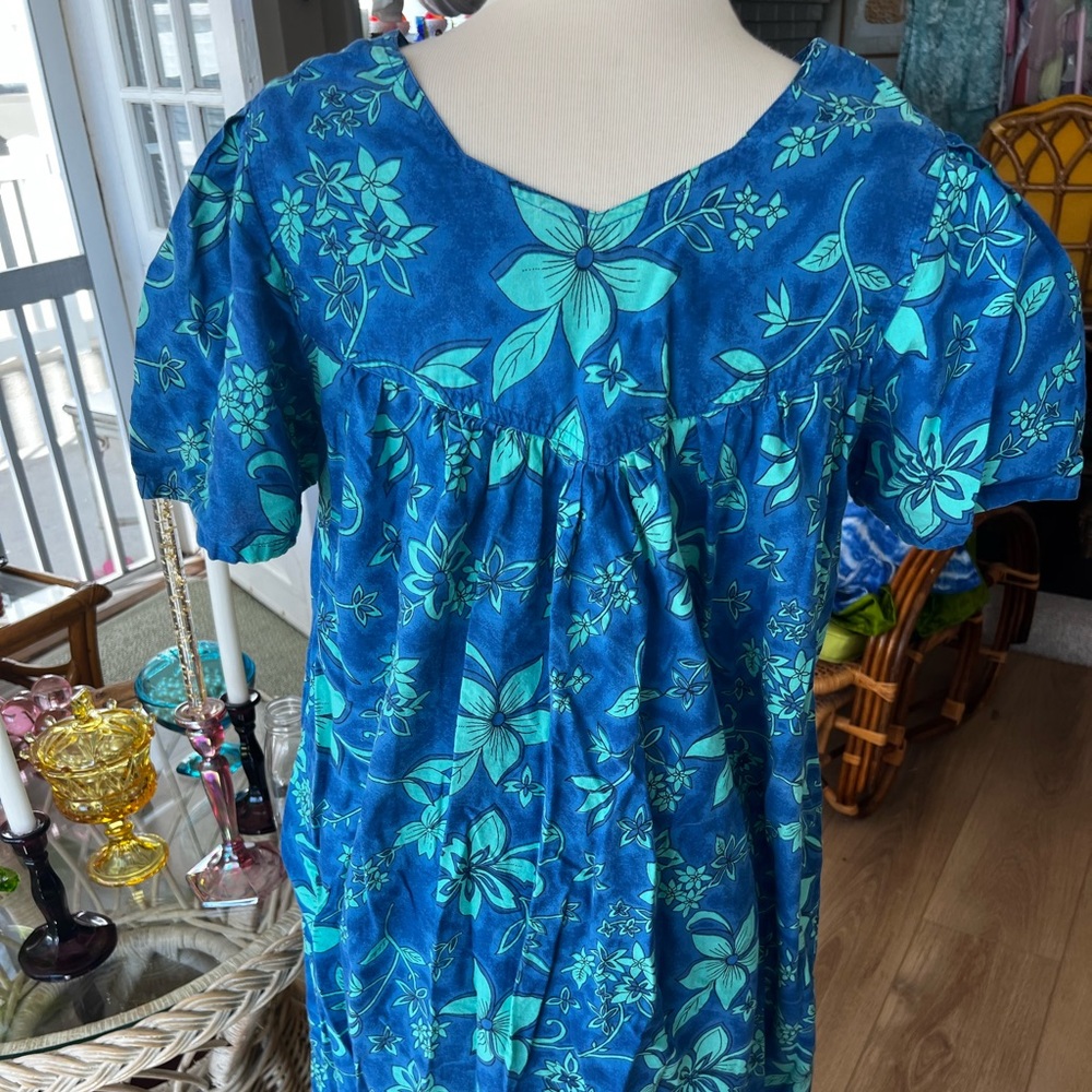 Blue Hawaii 100% cotton marked M fits L to XL